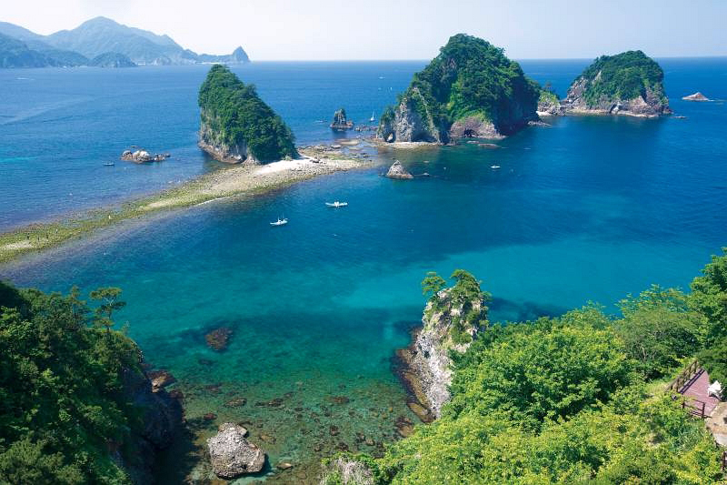 西伊豆町観光施設・名所｜三四郎島とんぼろ
